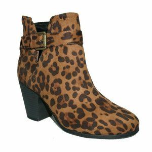 Leopard Print Block Heel Booties Buckle Trim Sz 9W